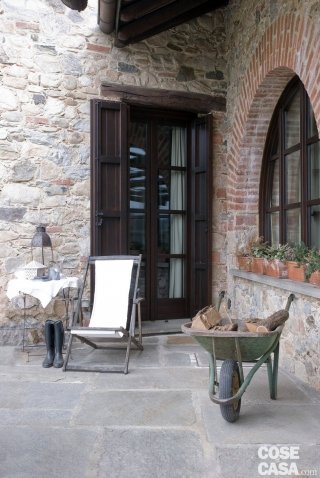 galliena-pietraavista-esterno-porte galliena-pietraavista-esterno-porte