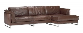 3. Doppie cuciture a taglio vivo impreziosiscono Armonia di Natuzzi, un modello grande e accogliente; è sorretto da una sottile base metallica ed è realizzato con tecniche artigianali. Misura L 228 x P 97 x H 84 cm. Prezzo del modello due posti 3.560 euro. www.natuzzi.it 3. Doppie cuciture a taglio vivo impreziosiscono Armonia di Natuzzi, un modello grande e accogliente; è sorretto da una sottile base metallica ed è realizzato con tecniche artigianali. Misura L 228 x P 97 x H 84 cm. Prezzo del modello due posti 3.560 euro. www.natuzzi.it