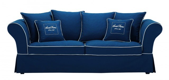 Sweet home di Maisons du Monde è rivestito in puro cotone blu con trattamento Teflon antimacchia e profilo avorio ed è interamente sfoderabile; la struttura è in legno eco-certificato ed è corredato da una garanzia di due anni. Misura L 225 x P 90 x H 88 cm. Prezzo 599 euro. www.maisonsdumonde.com Sweet home di Maisons du Monde è rivestito in puro cotone blu con trattamento Teflon antimacchia e profilo avorio ed è interamente sfoderabile; la struttura è in legno eco-certificato ed è corredato da una garanzia di due anni. Misura L 225 x P 90 x H 88 cm. Prezzo 599 euro. www.maisonsdumonde.com