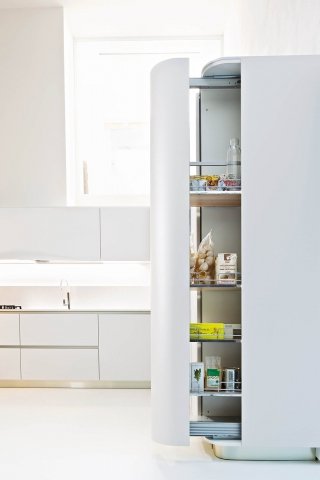 Armadio terminale programma Ola20 di Snaidero dispensa cucina Armadio terminale programma Ola20 di Snaidero dispensa cucina