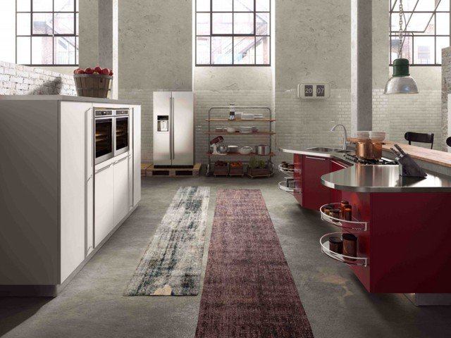 cucina Skyline 2.0 di Snaidero con piano lavoro sagomato cucina Skyline 2.0 di Snaidero con piano lavoro sagomato