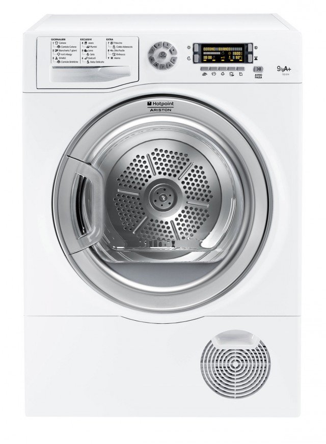 Il modello a condensazione elettronica TCD 974 6C1 (IT) di Hotpoint-Ariston grazie ai 7 livelli di asciugatura, ai programmi specifici e alle diverse opzioni, garantisce performance sempre perfette. E’ regolabile con tempi da da 40' a 220' e ha Delay Timer per ritardare la partenza da 1 a 24 ore. In classe A+, ha capacità di 9 kg. Misura 85xL 59,5 x P 62,3 x H 85 cm. Costa 849 euro. www.hotpoint-ariston.it Il modello a condensazione elettronica TCD 974 6C1 (IT) di Hotpoint-Ariston grazie ai 7 livelli di asciugatura, ai programmi specifici e alle diverse opzioni, garantisce performance sempre perfette. E’ regolabile con tempi da da 40' a 220' e ha Delay Timer per ritardare la partenza da 1 a 24 ore. In classe A+, ha capacità di 9 kg. Misura 85xL 59,5 x P 62,3 x H 85 cm. Costa 849 euro. www.hotpoint-ariston.it