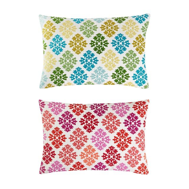 Sono decorati da una raffinata stampa a losanghe disponibile nelle nuances dell’arancione o del turchese che spicca sul bianco del tessuto in puro cotone. Dimensioni L 35 x P 50 cm. Prezzo 10,99 euro. Art. 7334 di Croff. www.croff.eu Sono decorati da una raffinata stampa a losanghe disponibile nelle nuances dell’arancione o del turchese che spicca sul bianco del tessuto in puro cotone. Dimensioni L 35 x P 50 cm. Prezzo 10,99 euro. Art. 7334 di Croff. www.croff.eu
