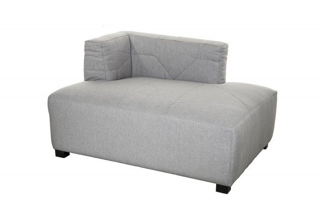 Il piccolo divano, ideale in un mini salotto, ha la struttura realizzata in massello di faggio ed è rivestito in lino e poliestere grigio perla. Dimensioni L 130 x P 75 x H 75 cm. Prezzo 1.399 euro. Boudoir di Sia Home Fashion. www.sia-homefashion.com Il piccolo divano, ideale in un mini salotto, ha la struttura realizzata in massello di faggio ed è rivestito in lino e poliestere grigio perla. Dimensioni L 130 x P 75 x H 75 cm. Prezzo 1.399 euro. Boudoir di Sia Home Fashion. www.sia-homefashion.com