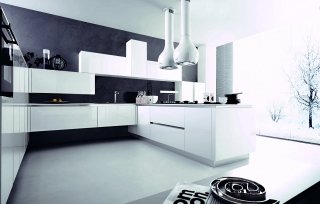 cucina Ariel di Cesar con basi sospese e pensili a sviluppo orizzontale cucina Ariel di Cesar con basi sospese e pensili a sviluppo orizzontale
