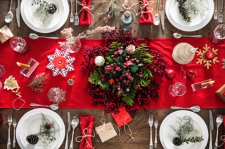 Table,Served,For,Christmas,Dinner