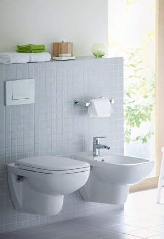 wc e bidet sospesi D-Code di Duravit in ceramica bianca wc e bidet sospesi D-Code di Duravit in ceramica bianca