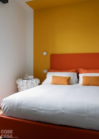 casa-duepianidiluce-galliena-camera-1 casa-duepianidiluce-galliena-camera-1