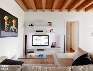 casa-motta-pecchio-soggiorno-tele casa-motta-pecchio-soggiorno-tele