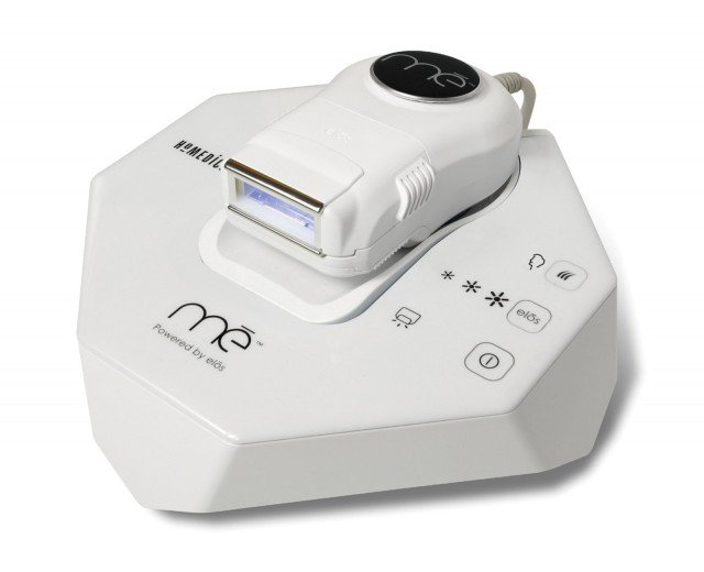 MĒ Pro di HoMedics utilizza la tecnologia che combina quella a luce pulsata con quella a radio frequenza. Permette di effettuare un trattamento completo su tutto il corpo in soli 30 minuti e in soli 10 minuti per il trattamento dell’intera gamba. E’ fornito di una cartuccia pre-caricata con 6.000 impulsi. Prezzo 352,79 euro. www.homedics.it MĒ Pro di HoMedics utilizza la tecnologia che combina quella a luce pulsata con quella a radio frequenza. Permette di effettuare un trattamento completo su tutto il corpo in soli 30 minuti e in soli 10 minuti per il trattamento dell’intera gamba. E’ fornito di una cartuccia pre-caricata con 6.000 impulsi. Prezzo 352,79 euro. www.homedics.it