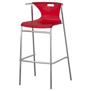 Lo sgabello impilabile Elmer di Ikea è estremamente resistente ai graffi grazie a uno speciale trattamento in superficie. Facile da spostare grazie al foro nello schienale. Questo prodotto viene venduto già montato. Misura L 51 x P 48 x H 98 cm, altezza seduta 76 cm. Prezzo 69 euro. www.ikea.com/it/it/ Lo sgabello impilabile Elmer di Ikea è estremamente resistente ai graffi grazie a uno speciale trattamento in superficie. Facile da spostare grazie al foro nello schienale. Questo prodotto viene venduto già montato. Misura L 51 x P 48 x H 98 cm, altezza seduta 76 cm. Prezzo 69 euro. www.ikea.com/it/it/