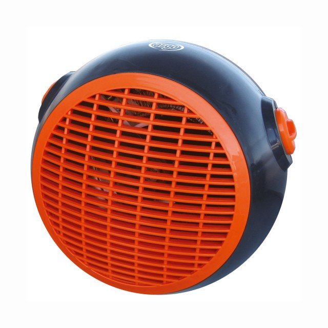 Con resistenza elettrica a filo, Rap di Argoclima ha modalità di riscaldamento eco. In estate può anche rinfrescare. Ha controllo automatico della temperatura e termostato ambiente regolabile. Prezzo 20,90 euro. www.argoclima.com Con resistenza elettrica a filo, Rap di Argoclima ha modalità di riscaldamento eco. In estate può anche rinfrescare. Ha controllo automatico della temperatura e termostato ambiente regolabile. Prezzo 20,90 euro. www.argoclima.com