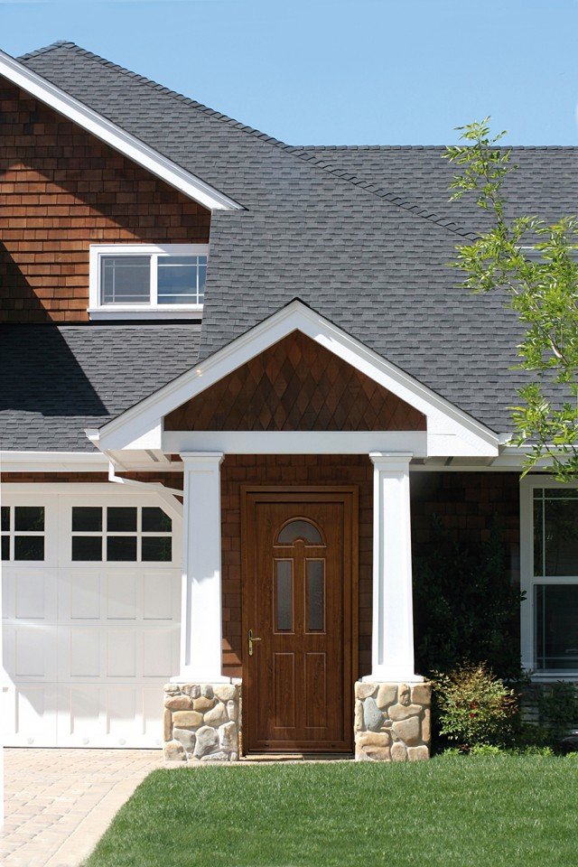 Portoncino di Coserplast In pvc, colore noce classico Portoncino di Coserplast In pvc, colore noce classico