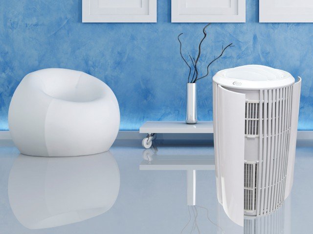 Originale e innovativo, il climatizzatore portatile Over di Argoclima ha design che ricorda un grazioso cilindro abbellito tutt’attorno da alette che si aprono automaticamente quando l’apparecchio è in funzione. Ha potenza di 8.500 BTU/h. Funziona anche come efficace deumidificatore. Ha diametro di 35 cm e altezza di 65 cm. Prezzo 399 euro. www.argoclima.com Originale e innovativo, il climatizzatore portatile Over di Argoclima ha design che ricorda un grazioso cilindro abbellito tutt’attorno da alette che si aprono automaticamente quando l’apparecchio è in funzione. Ha potenza di 8.500 BTU/h. Funziona anche come efficace deumidificatore. Ha diametro di 35 cm e altezza di 65 cm. Prezzo 399 euro. www.argoclima.com