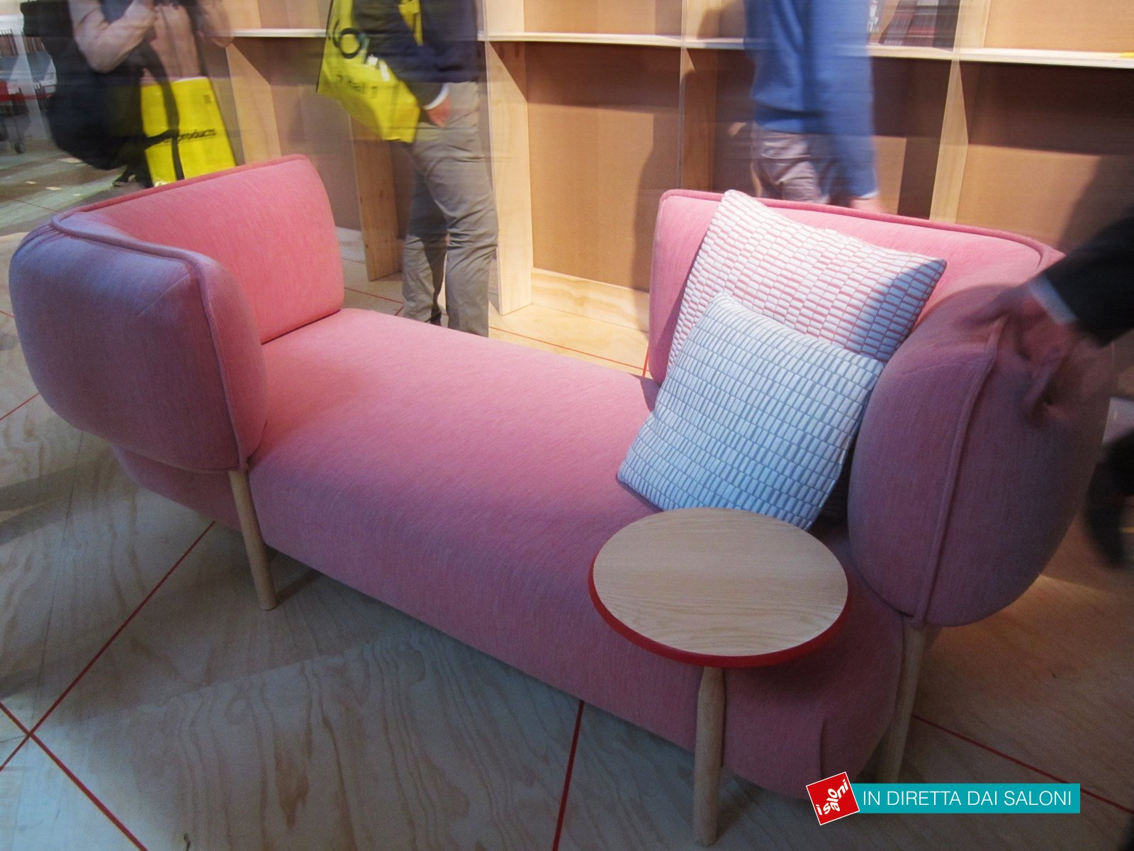 Divano Tender di Moroso design P.Urquila Divano Tender di Moroso design P.Urquila