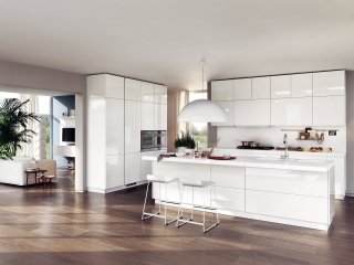 cucina con isola e lavello integrato con piano snack Liberamente di Scavolini cucina con isola e lavello integrato con piano snack Liberamente di Scavolini