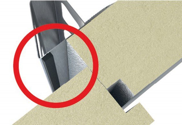 pannello isolante Isotec XL Plus di Brianza Plastica con guarnizioni in pvc pannello isolante Isotec XL Plus di Brianza Plastica con guarnizioni in pvc