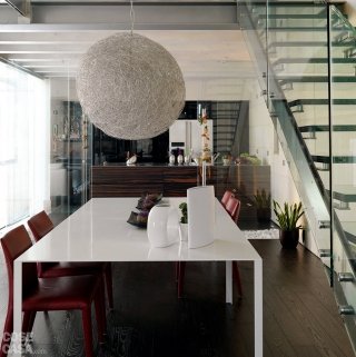 casa-zorzi-pecchio-soggiorno-scale casa-zorzi-pecchio-soggiorno-scale