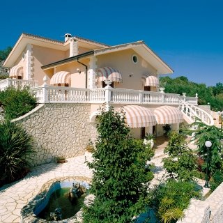 cappottina Barletta di Frigerio Tende cappottina Barletta di Frigerio Tende