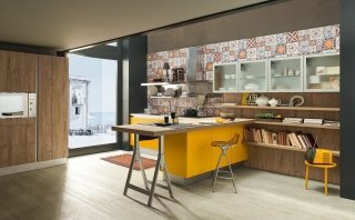 cucina in legno naturale giallo zafferano Sand Industrial Edition di Febal cucina in legno naturale giallo zafferano Sand Industrial Edition di Febal