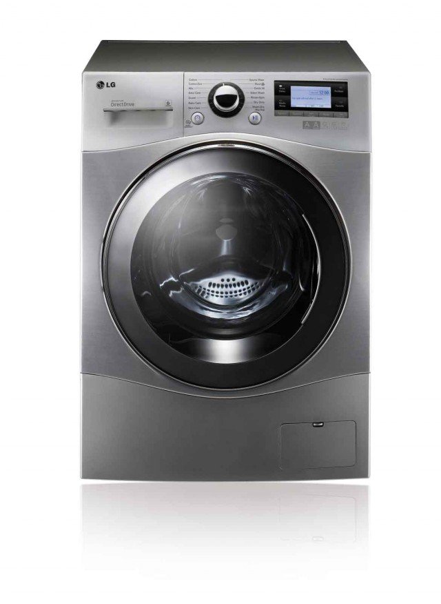 <br />La lavatrice a vapore F1495BDSA7di LG Electronics, con capacità 12 kg, è in classe A+++ -40% di efficienza energetica. È provvista dei programmi speciali Baby care, Allergy care, Intensivo e Silenzioso. La centrifuga è regolabile tra 400 e 1.400 giri. Misura L 60 x P 64 x H 85 cm. <strong>www.lge.it</strong> <br />La lavatrice a vapore F1495BDSA7di LG Electronics, con capacità 12 kg, è in classe A+++ -40% di efficienza energetica. È provvista dei programmi speciali Baby care, Allergy care, Intensivo e Silenzioso. La centrifuga è regolabile tra 400 e 1.400 giri. Misura L 60 x P 64 x H 85 cm. <strong>www.lge.it</strong>
