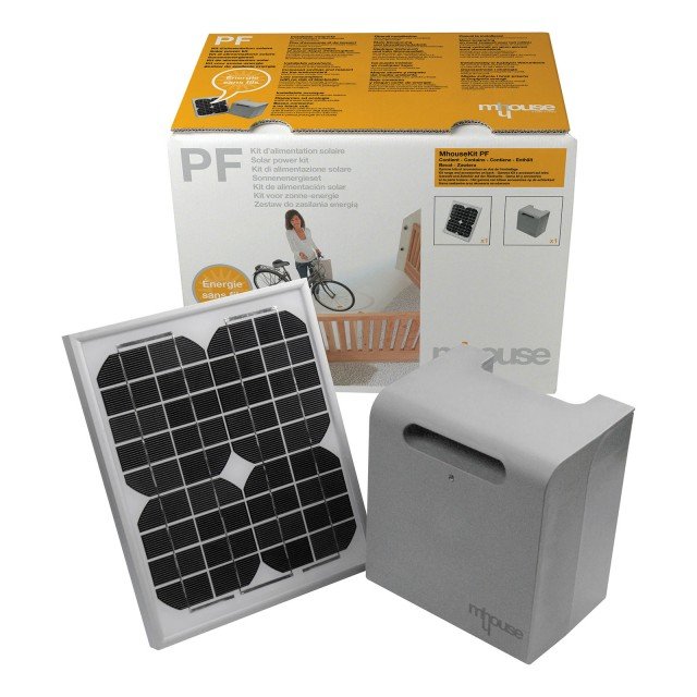 Kit solare per apricancello Mhouse Kit di alimentazione solare per l’automazione di cancelli. Prezzo 259 euro. www.leroymerlin.it Kit solare per apricancello Mhouse Kit di alimentazione solare per l’automazione di cancelli. Prezzo 259 euro. www.leroymerlin.it