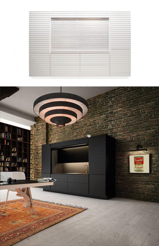 Ecocompatta di Veneta Cucine è un modulo ridotto al minimo per quanto riguarda le dimensioni (L210xP80xH200) ma completo per quanto riguarda le sue componenti funzionali. Il modulo, quando è chiuso, si presenta come un semplice parallelepipedo, una grande credenza, con al centro una apertura schermata da una tapparella che si apre sul piano di lavoro, cellula polifunzionale monoblocco attrezzata. Tutt'intorno si organizzano alcuni elettrodomestici, un sistema per la raccolta differenziata dei rifiuti ed una serie di contenitori. Questo blocco pensato per tutti i casi (compreso l'organizzare una normale cucina in un normale appartamento) in cui bisogna fare i conti con spazi ridotti e con tutti i problemi distributivi, dimensionali, funzionali e di impiantistica che ne derivano. È disponibile nella versione in laccato ad acqua nero opaco e bianco opaco. Prezzo a partire da 10.700 euro. www.venetacucine.com Ecocompatta di Veneta Cucine è un modulo ridotto al minimo per quanto riguarda le dimensioni (L210xP80xH200) ma completo per quanto riguarda le sue componenti funzionali. Il modulo, quando è chiuso, si presenta come un semplice parallelepipedo, una grande credenza, con al centro una apertura schermata da una tapparella che si apre sul piano di lavoro, cellula polifunzionale monoblocco attrezzata. Tutt'intorno si organizzano alcuni elettrodomestici, un sistema per la raccolta differenziata dei rifiuti ed una serie di contenitori. Questo blocco pensato per tutti i casi (compreso l'organizzare una normale cucina in un normale appartamento) in cui bisogna fare i conti con spazi ridotti e con tutti i problemi distributivi, dimensionali, funzionali e di impiantistica che ne derivano. È disponibile nella versione in laccato ad acqua nero opaco e bianco opaco. Prezzo a partire da 10.700 euro. www.venetacucine.com