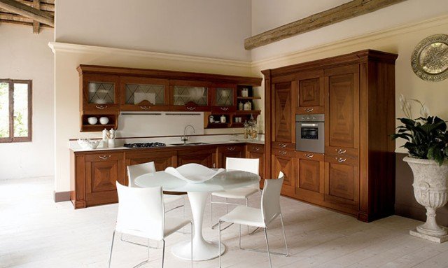 cucina con tonalità cognac Ca' Veneta di Veneta Cucine cucina con tonalità cognac Ca' Veneta di Veneta Cucine
