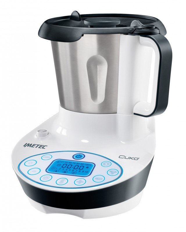 Impostando tempo, velocità e temperatura il robot Cukò di Imetec consente di cucinare menu completi, dall’antipasto al dolce e ha anche 3 programmi automatici per risotti, paste e vellutate. Dotato di un display digitale retroilluminato con comandi touch screen, mescola, trita, frulla, bolle, soffrigge, cuoce a vapore, emulsiona, amalgama e impasta con l’aiuto di una pala mescolatrice, una lama inox, una lama seghettata tritaghiaccio e di un ricettario. La temperatura di cottura è regolabile da 37°C a 100°C. Prezzo 399 euro. www.imetec.it Impostando tempo, velocità e temperatura il robot Cukò di Imetec consente di cucinare menu completi, dall’antipasto al dolce e ha anche 3 programmi automatici per risotti, paste e vellutate. Dotato di un display digitale retroilluminato con comandi touch screen, mescola, trita, frulla, bolle, soffrigge, cuoce a vapore, emulsiona, amalgama e impasta con l’aiuto di una pala mescolatrice, una lama inox, una lama seghettata tritaghiaccio e di un ricettario. La temperatura di cottura è regolabile da 37°C a 100°C. Prezzo 399 euro. www.imetec.it