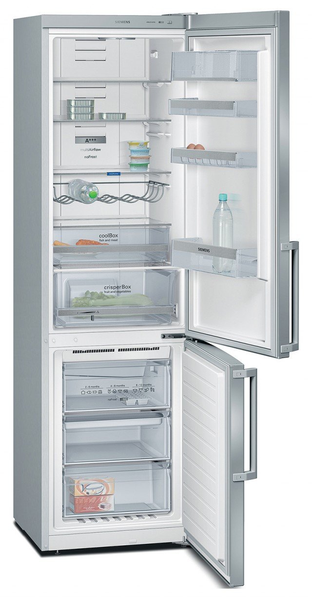 Il frigo-congelatore da libero posizionamento KG39NXI42 di Siemens è in classe A+++, ha capacità netta totale di 355 litri, temperatura regolabile visualizzata attraverso display integrato nella porta e tasto per congelamento intensivo con spegnimento automatico, No Frost, misura L 60 x P 65 x H 201 cm. Prezzo 1.511 euro. www.siemens.it Il frigo-congelatore da libero posizionamento KG39NXI42 di Siemens è in classe A+++, ha capacità netta totale di 355 litri, temperatura regolabile visualizzata attraverso display integrato nella porta e tasto per congelamento intensivo con spegnimento automatico, No Frost, misura L 60 x P 65 x H 201 cm. Prezzo 1.511 euro. www.siemens.it
