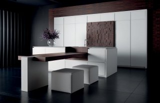 cucina Wind 54 di Toncelli con tavolo in legno ziricote cucina Wind 54 di Toncelli con tavolo in legno ziricote