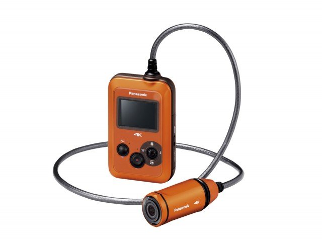 La videocamera HX-A500 di Panasonic, grazie all'obiettivo separato, è in grado di catturare immagini “in soggettiva” e da angolazioni inedite. In vendita al prezzo di 429 euro. www.panasonic.com La videocamera HX-A500 di Panasonic, grazie all'obiettivo separato, è in grado di catturare immagini “in soggettiva” e da angolazioni inedite. In vendita al prezzo di 429 euro. www.panasonic.com
