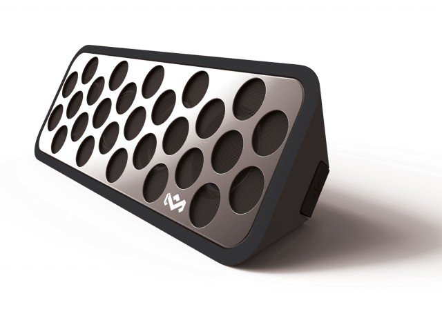Il sistema audio Liberate Bluetooth di House of Marley sarà disponibile nel 2015 a 139,99 euro. www.thehouseofmarley.it Il sistema audio Liberate Bluetooth di House of Marley sarà disponibile nel 2015 a 139,99 euro. www.thehouseofmarley.it