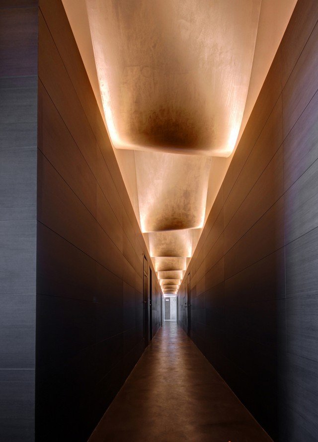 Il pavimento <strong>Microfloor Metal Line di Cement Design</strong> contiene microparticelle di alluminio. <strong>www.microfloor.it</strong> Il pavimento <strong>Microfloor Metal Line di Cement Design</strong> contiene microparticelle di alluminio. <strong>www.microfloor.it</strong>