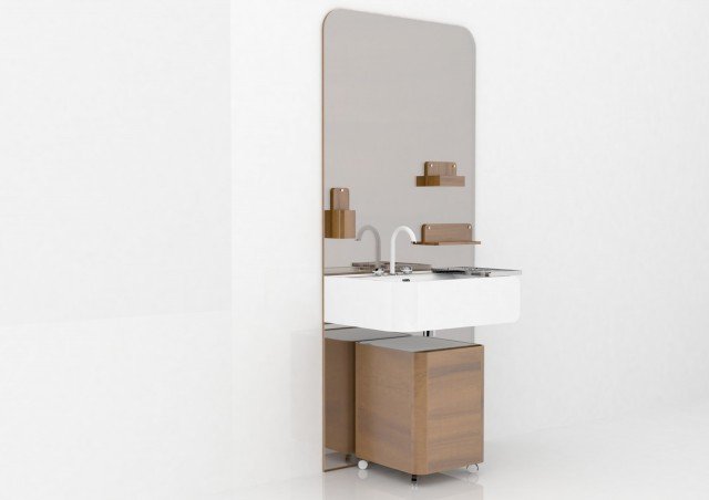 La linea Beauty di Olympia ceramica è composta da una serie di elementi funzionali a una postazione completa per la cura di sé: un grande specchio, un lavabo integrato e un contenitore su ruote che, all’occorrenza, si trasforma in seduta. Il lavabo misura L 65 x P 50 cm, l'ingombro totale della composizione, specchio compreso, è L 90 x H 200 cm. Prezzo su richiesta. www.olympiaceramica.it La linea Beauty di Olympia ceramica è composta da una serie di elementi funzionali a una postazione completa per la cura di sé: un grande specchio, un lavabo integrato e un contenitore su ruote che, all’occorrenza, si trasforma in seduta. Il lavabo misura L 65 x P 50 cm, l'ingombro totale della composizione, specchio compreso, è L 90 x H 200 cm. Prezzo su richiesta. www.olympiaceramica.it
