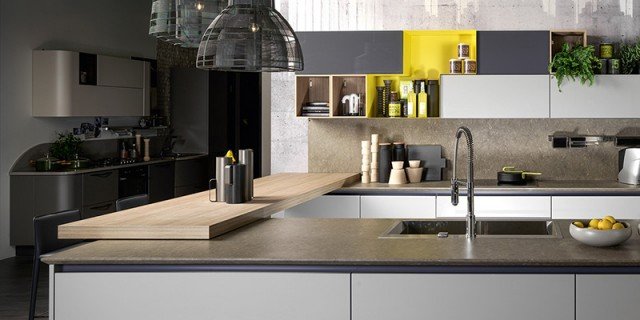 Pulire la cucina: prodotti diversi a seconda dei materiali cose di ... Come sgrassare bene i pensili della cucina