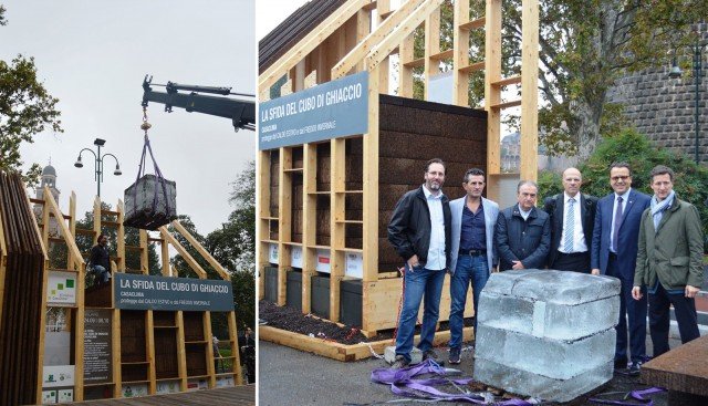 Il momento dell'estrazione del cubo di ghiaccio inserito all'interno della casa passiva allestita in piazza Castello, a Milano. Il momento dell'estrazione del cubo di ghiaccio inserito all'interno della casa passiva allestita in piazza Castello, a Milano.