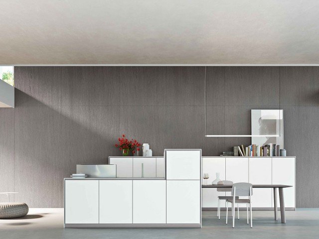 cucina Elle di Snaidero firmata dalla designer Monica Armani cucina Elle di Snaidero firmata dalla designer Monica Armani