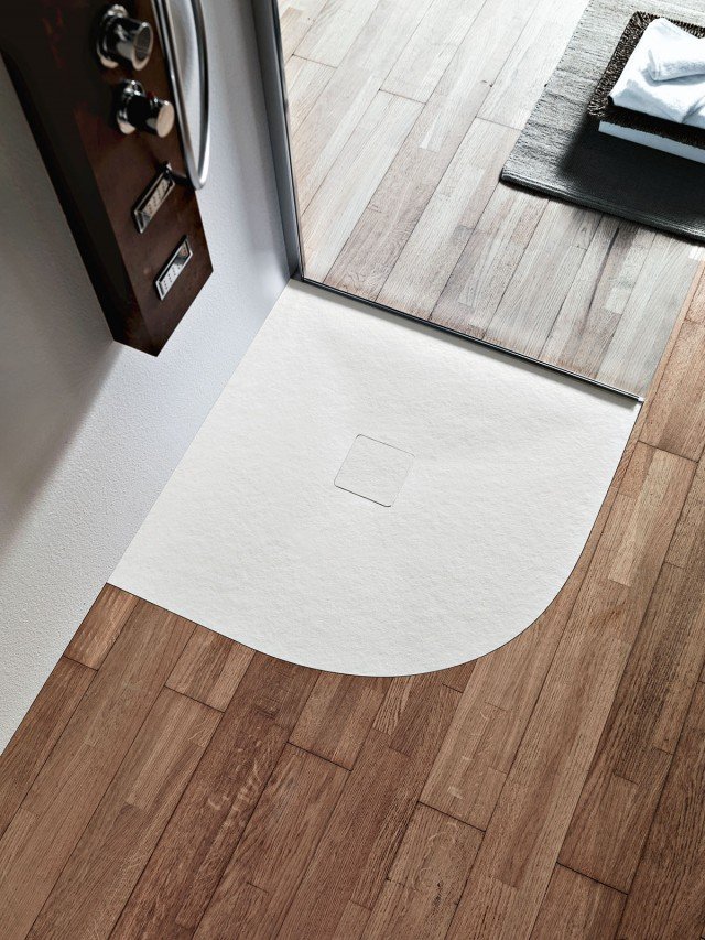 piatto doccia semicircolare Forma Cover di Hafro effetto pietra piatto doccia semicircolare Forma Cover di Hafro effetto pietra
