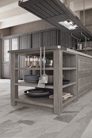 cucina collezione Maestrale di Scandola con banco da lavoro cucina collezione Maestrale di Scandola con banco da lavoro