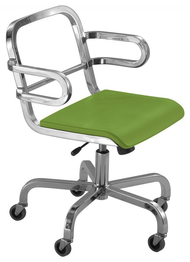 Nine-0 di Emeco in vendita su Made in design è interamente realizzata in alluminio opaco anticorrosione; la seduta è in poliuretano verde acido. Può essere usata sia in interno sia in esterno ed è garantita a vita: è indistruttibile e intramontabile. Misura Ø 68 x H 75/82,5 cm. L 62 x P 57 x H 78/84 cm. Prezzo 1.315 euro. www.madeindesign.it Nine-0 di Emeco in vendita su Made in design è interamente realizzata in alluminio opaco anticorrosione; la seduta è in poliuretano verde acido. Può essere usata sia in interno sia in esterno ed è garantita a vita: è indistruttibile e intramontabile. Misura Ø 68 x H 75/82,5 cm. L 62 x P 57 x H 78/84 cm. Prezzo 1.315 euro. www.madeindesign.it