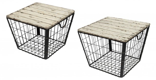 In stile post industriale gli sgabelli contenitori di Novità home, in filo di ferro con piano sollevabile in legno, sono ideali per custodire riviste, cuscini, coperte. L 56 x P 46 x H 43 cm. www.novitahome.com In stile post industriale gli sgabelli contenitori di Novità home, in filo di ferro con piano sollevabile in legno, sono ideali per custodire riviste, cuscini, coperte. L 56 x P 46 x H 43 cm. www.novitahome.com