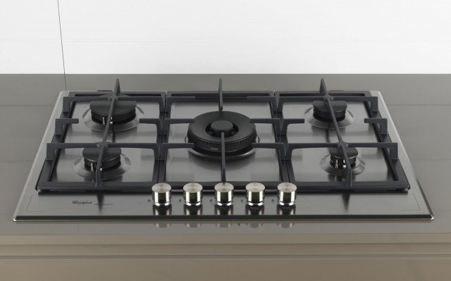 Il piano cottura GMF 7522/IXL della linea Fusion di Whirlpool da 75 cm, è realizzato in iXelium materiale che impedisce ai residui di cibo di attaccarsi alla superficie. Pulirlo diventa così semplice e veloce. E’ dotato di 5 bruciatori a gas ad alta efficienza. Prezzo da rivenditore. www.whirlpool.it Il piano cottura GMF 7522/IXL della linea Fusion di Whirlpool da 75 cm, è realizzato in iXelium materiale che impedisce ai residui di cibo di attaccarsi alla superficie. Pulirlo diventa così semplice e veloce. E’ dotato di 5 bruciatori a gas ad alta efficienza. Prezzo da rivenditore. www.whirlpool.it