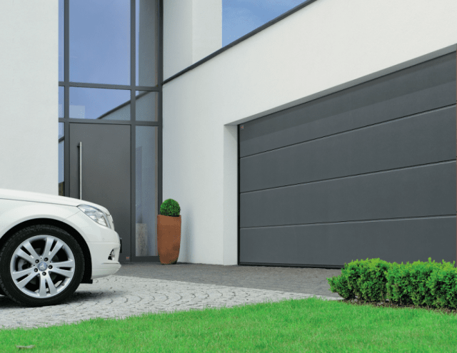 portone sezionale LPU 40 di Hörmann presenta il sistema di sicurezza Bisecur portone sezionale LPU 40 di Hörmann presenta il sistema di sicurezza Bisecur