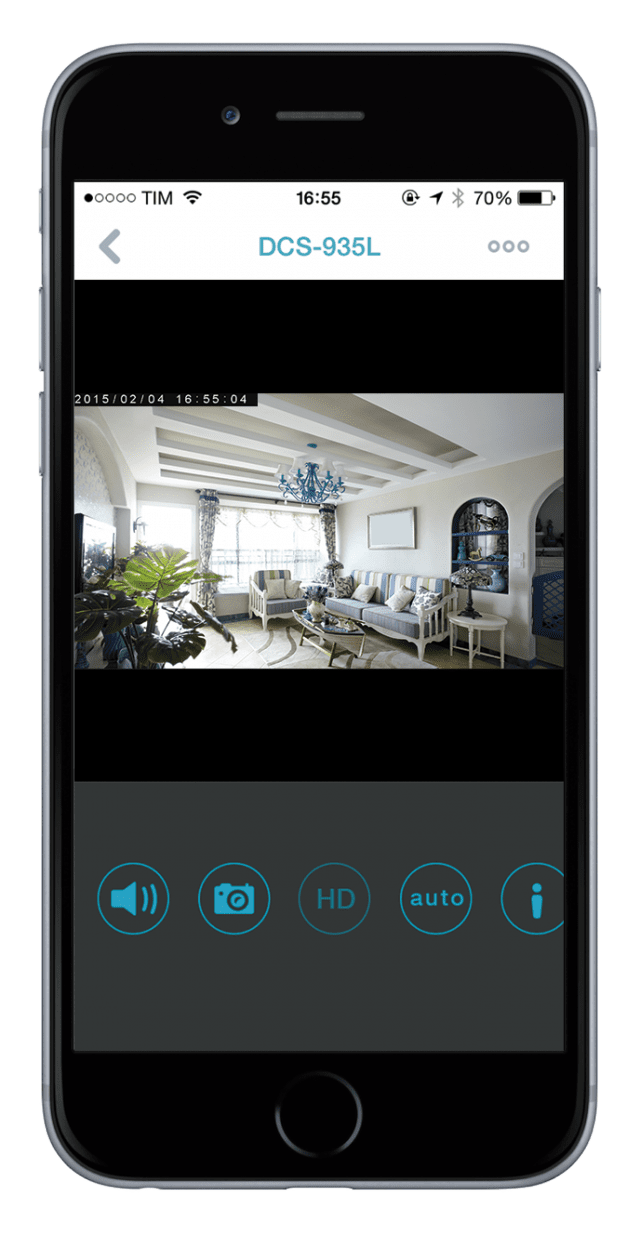 Anche le videocamere (i “Monitor”) per la Smart Home possono essere controllate dall’app gratuita mydlink™ Home, disponibile per smartphone e tablet iOS e Android. È possibile vedere in tempo reale cosa inquadrano le videocamere (anche quando non si è in casa) Anche le videocamere (i “Monitor”) per la Smart Home possono essere controllate dall’app gratuita mydlink™ Home, disponibile per smartphone e tablet iOS e Android. È possibile vedere in tempo reale cosa inquadrano le videocamere (anche quando non si è in casa)