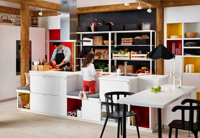 Nel temporary store Ikea di via Vigevano a Milano, sarà presentata la cucina Metod secondo l'interpretazione di tre famosi designer: Paola Navone, Matali Crasset e Studio Irvine & Thomas Sandell. www.ikea.com Nel temporary store Ikea di via Vigevano a Milano, sarà presentata la cucina Metod secondo l'interpretazione di tre famosi designer: Paola Navone, Matali Crasset e Studio Irvine & Thomas Sandell. www.ikea.com