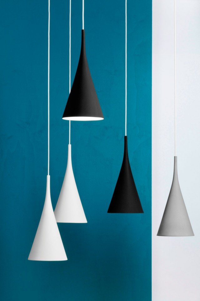 lampada Lambada di Innolux in ceramica bianco o nero lampada Lambada di Innolux in ceramica bianco o nero