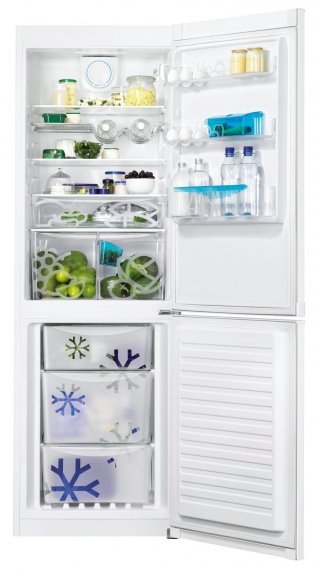 Combinato, il frigorifero PRB 34315 WA di Zoppas ha capacità lorda totale di 337 litri, è in classe di efficienza energetica A++ e sistema di raffreddamento che conserva gli alimenti sempre freschi in ogni ripiano. Misura L 60 x P 63 x H 185 cm. Prezzo 650 euro. www.zoppas.it Combinato, il frigorifero PRB 34315 WA di Zoppas ha capacità lorda totale di 337 litri, è in classe di efficienza energetica A++ e sistema di raffreddamento che conserva gli alimenti sempre freschi in ogni ripiano. Misura L 60 x P 63 x H 185 cm. Prezzo 650 euro. www.zoppas.it