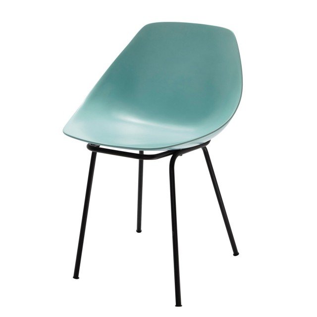 Ha una scocca in fibra di vetro con una forma avvolgente Coquillage di Maisons du monde, la sedia leggera e facile da ambientare. Misura L 51 x P 45 x H 76 cm. Prezzo 129,90 euro. www.maisonsdumonde.com Ha una scocca in fibra di vetro con una forma avvolgente Coquillage di Maisons du monde, la sedia leggera e facile da ambientare. Misura L 51 x P 45 x H 76 cm. Prezzo 129,90 euro. www.maisonsdumonde.com