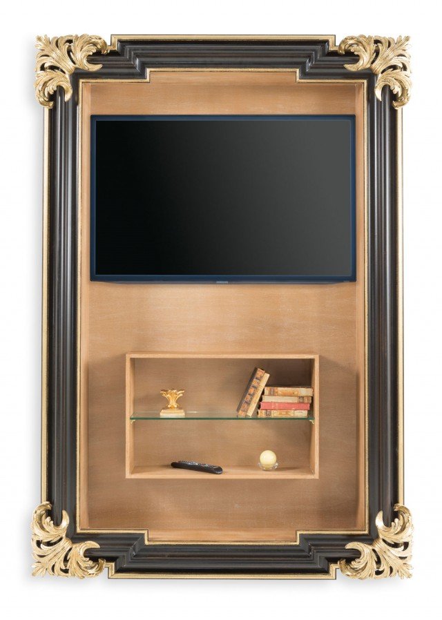 Art. 1382AS di Roberto Giovannini è un mobile porta Tv che ha l’aspetto di una grande cornice nella finitura Ebony illuminata da dettagli dorati, l’interno è in rovere chiaro. Le mensole permettono di esporre anche libri e oggetti. www.robertogiovannini.com Art. 1382AS di Roberto Giovannini è un mobile porta Tv che ha l’aspetto di una grande cornice nella finitura Ebony illuminata da dettagli dorati, l’interno è in rovere chiaro. Le mensole permettono di esporre anche libri e oggetti. www.robertogiovannini.com